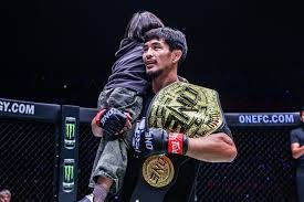 邮报：等纽卡敲定谢什科之后，利物浦才会重新报价伊萨克