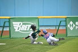 弗洛伦蒂诺打破惯例，为每位皇马球员额外发放25万欧奖金