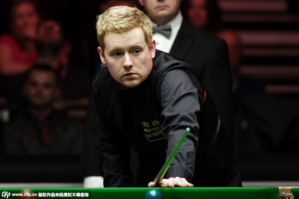 标志性的背 标志性的背